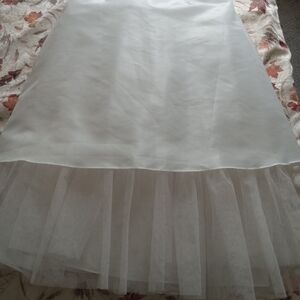 Elegant Vintage Petticoat Slip Size 6 Nylon Ivory & Tulle Skirt
